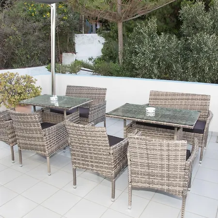 Stella Pensión Fira (Santorini)